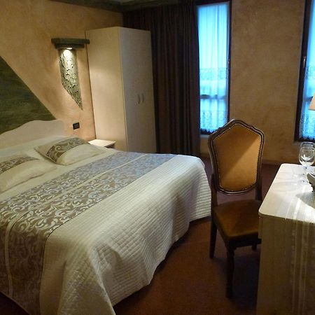 Affittacamere Lago Rotondo 메차나 외부 사진